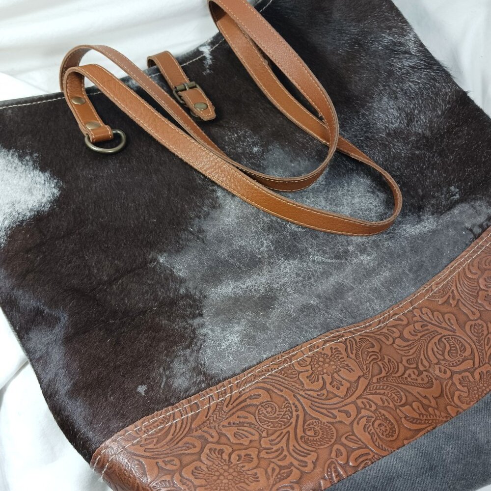 Myra Bag Dk Brown White Cowhide Gray Canvas Tooled Leather Shoulder Bag Zip 16" - Picture 12 of 13